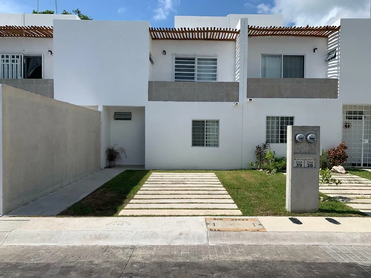 Casa Coral 4 Habitaciones Puerto Morelos 0*,  Mexique